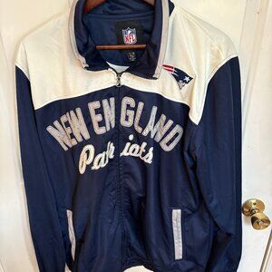 New England Patriots NFL Jacket – Size Large – Like New – $55 CAD